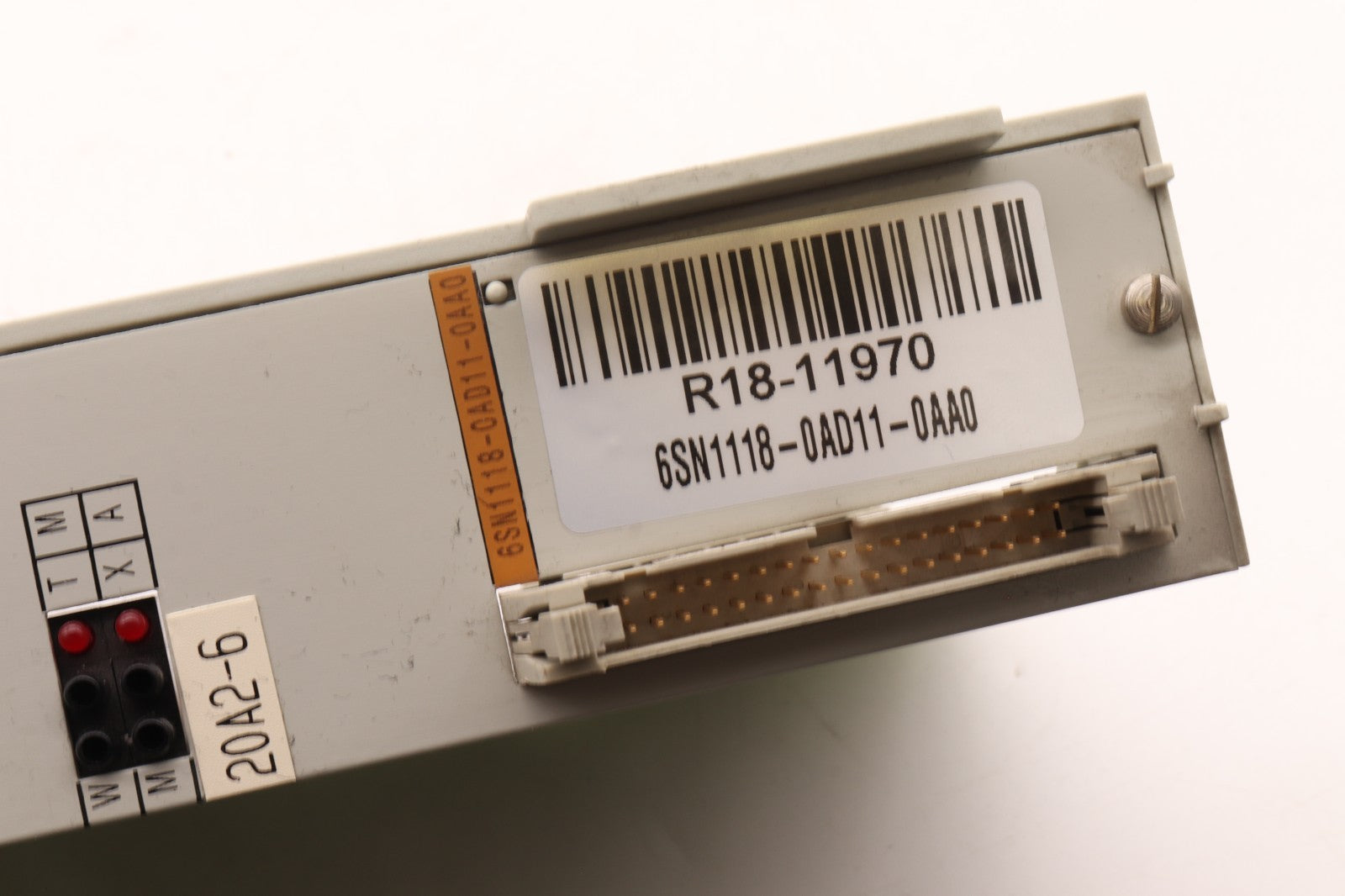 SIEMENS	6SN1118-0AD11-0AA0