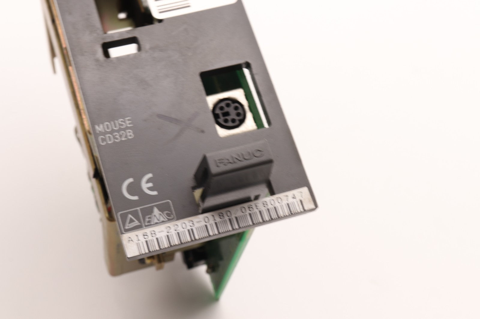 FANUC	   A16B-2203-0180	TYPE: A02B-0207-C060 HDD UNIT NO: N 00104