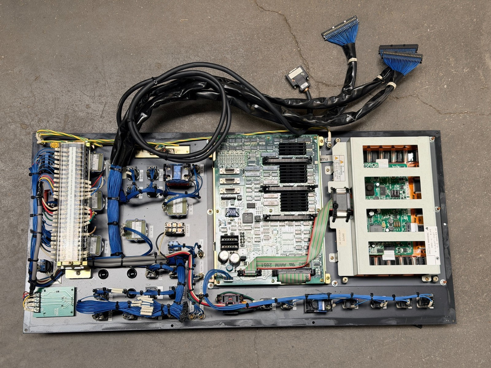 YASKAWA ELECTRIC	JZNC-JOP57C-5	JANCD-JSP04-4 REV.B