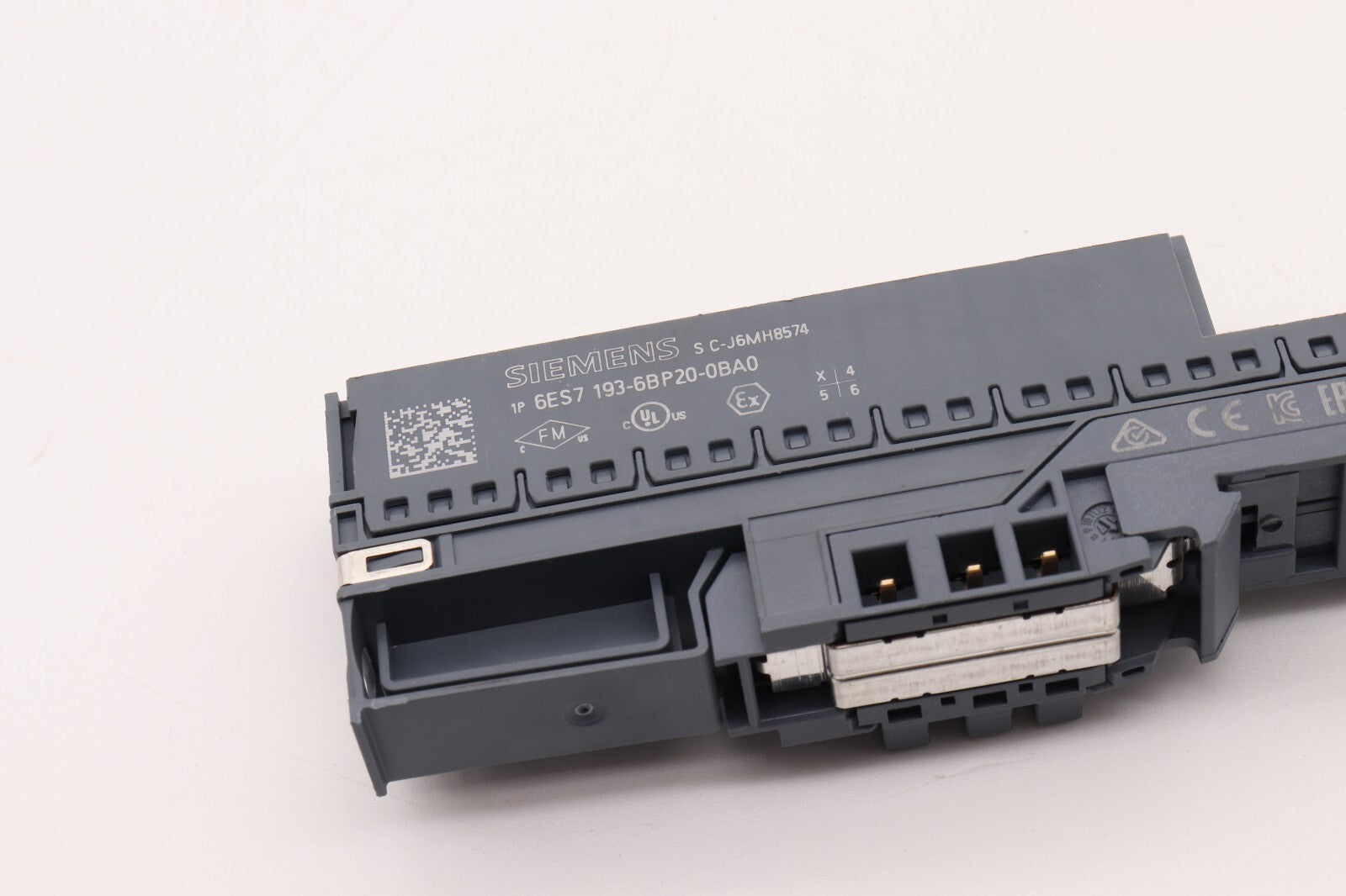 SIEMENS BASE UNIT 6ES7193-6BP20-0BA0