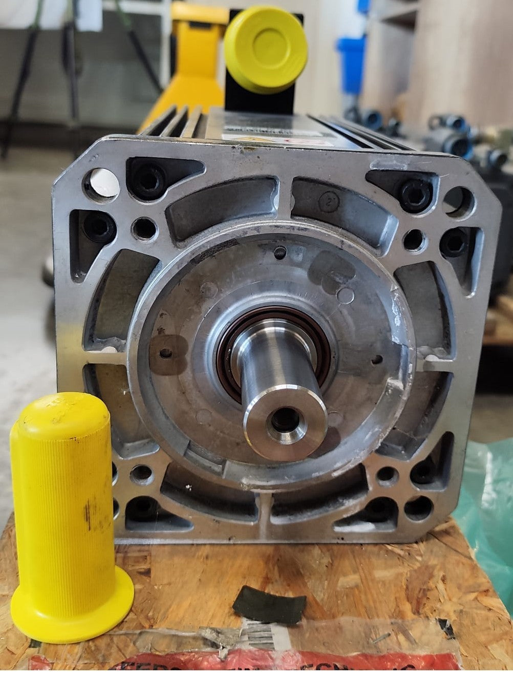 REXROTH 	PERMANENT MAGNET MOTOR	MHD112B-058-PG0-BN