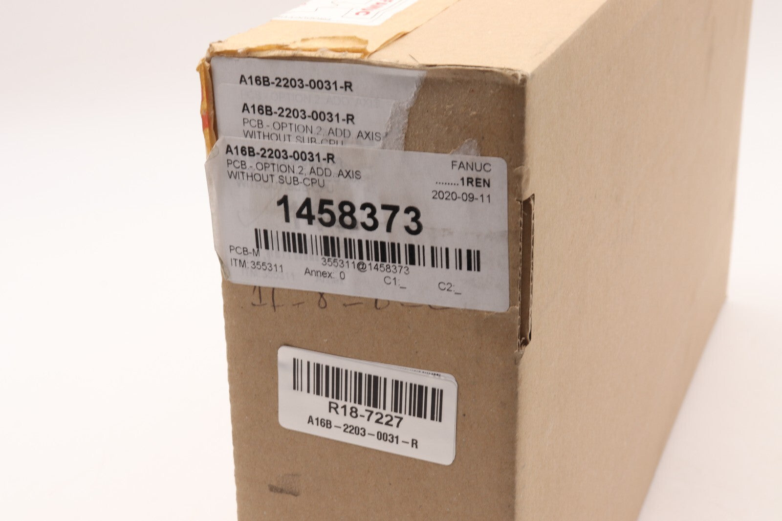 FANUC	A16B-2203-0031-R PCB OPTION 2 BOARD