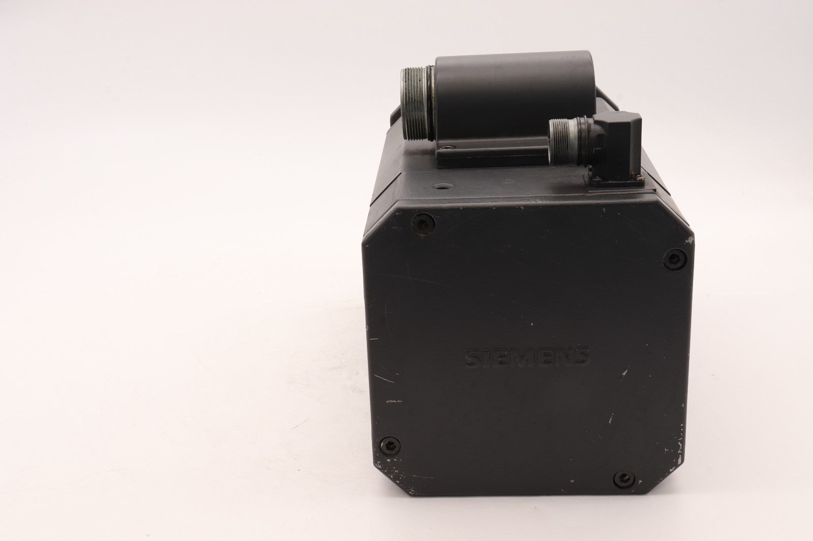SIEMENS	3 BRUSHLESS SERVOMOTOR	1FT6082-1AF71-1EH1